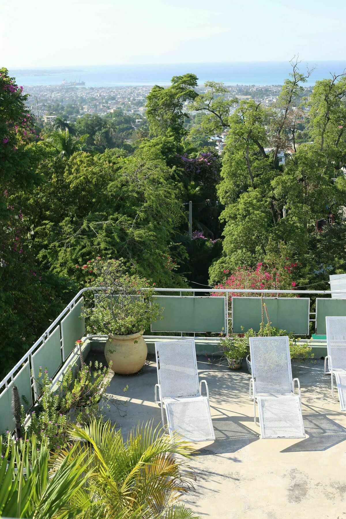 Prince Hotel Port-au-Prince Exteriör bild