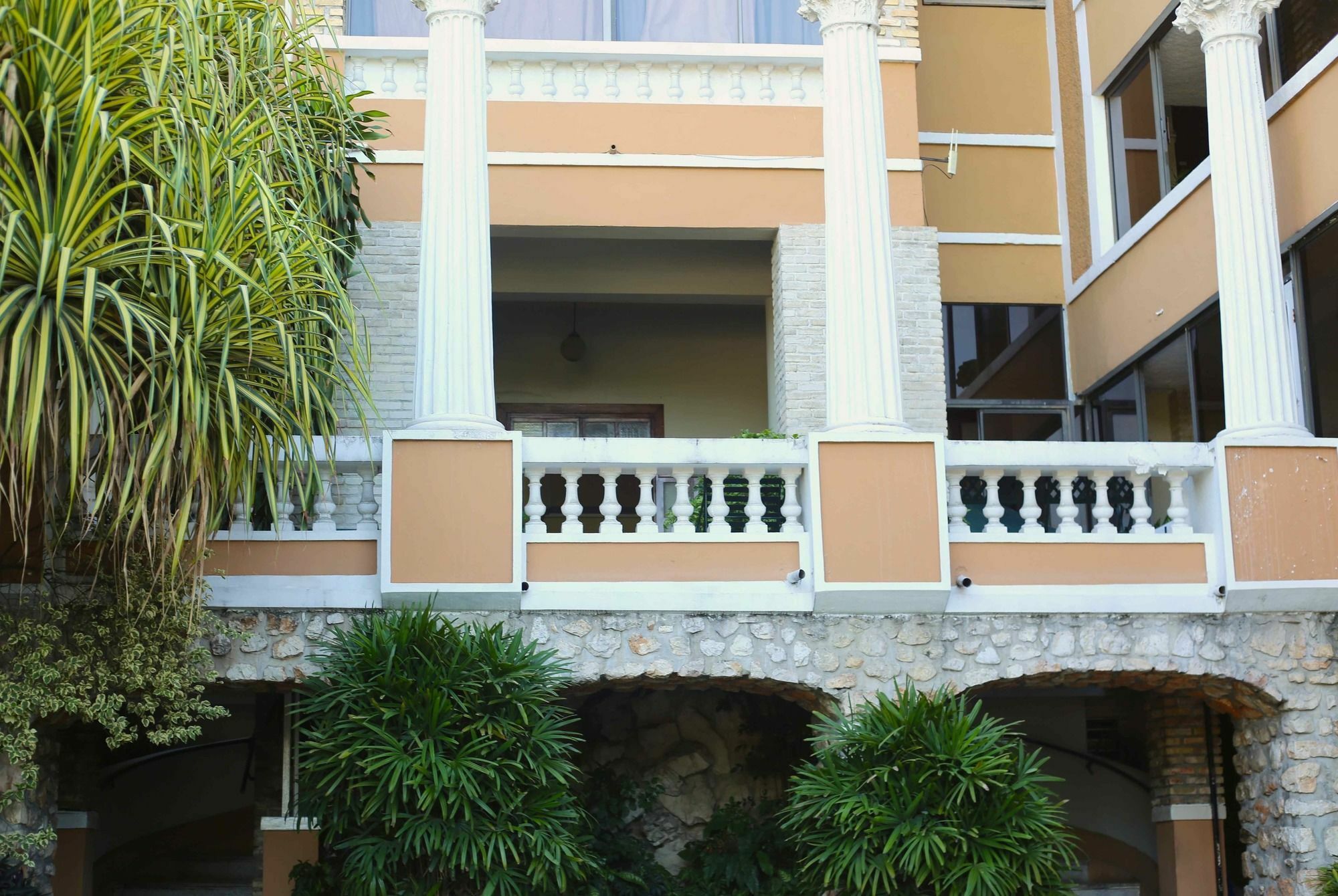 Prince Hotel Port-au-Prince Exteriör bild